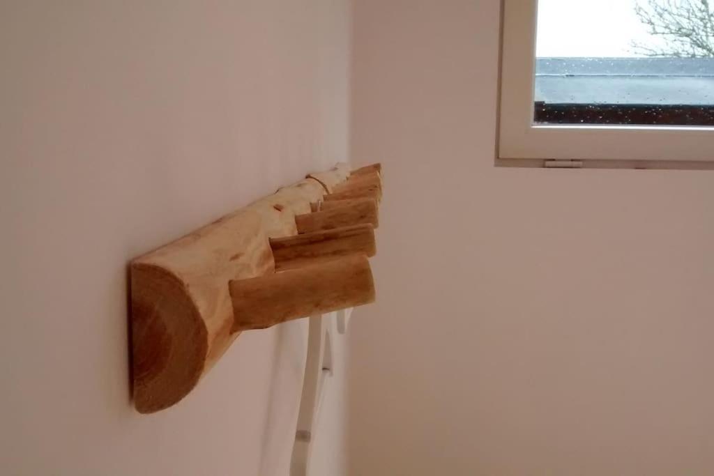 Modern En Sfeervol Appartement Aan Zee Met Airco Заутеланде Экстерьер фото
